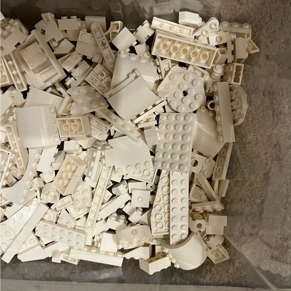 LEGO Small And Medium White Accessories , Spare Parts And Brick Pieces.1lbs - Picture 7 of 10